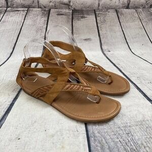 Strenesse Gabriele Strehle Thong Tan Sandals Womens Size 39 EU made In Italy‎